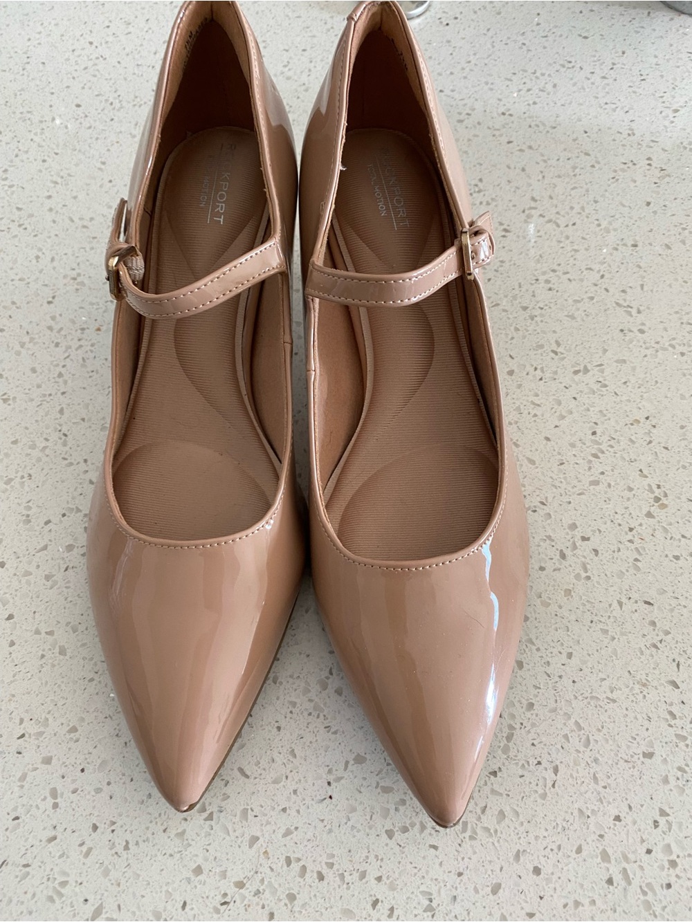 Pointed Mary Jane Rockport Pumps in Nude Patent